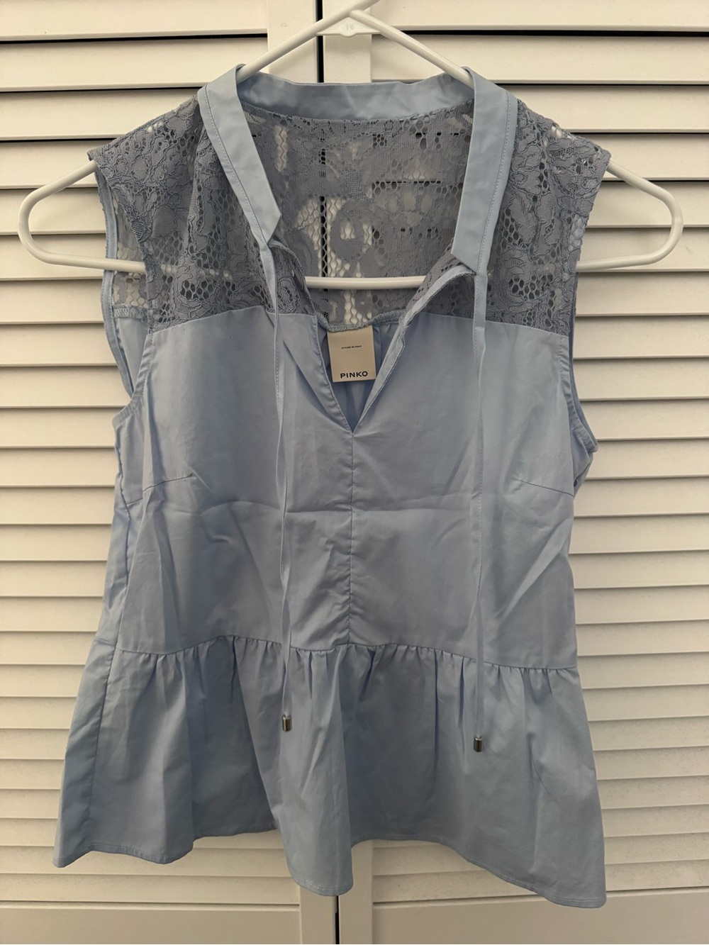 Pinko Pale Blue Lace Yoke Peplum Tie-Neck Sleeveless Top size 4